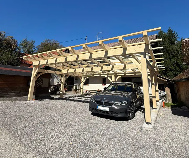 Nadstreški — Baumaster